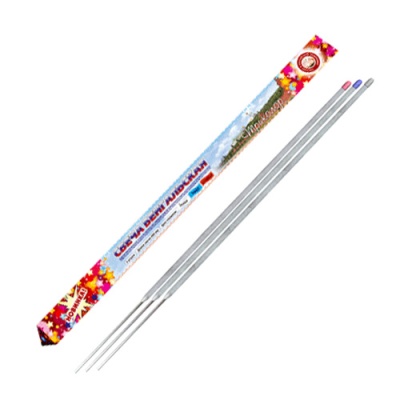 Триколор 400 мм. Бенгальские огни цветные купить в Октябрьске | oktyabrsk.salutsklad.ru